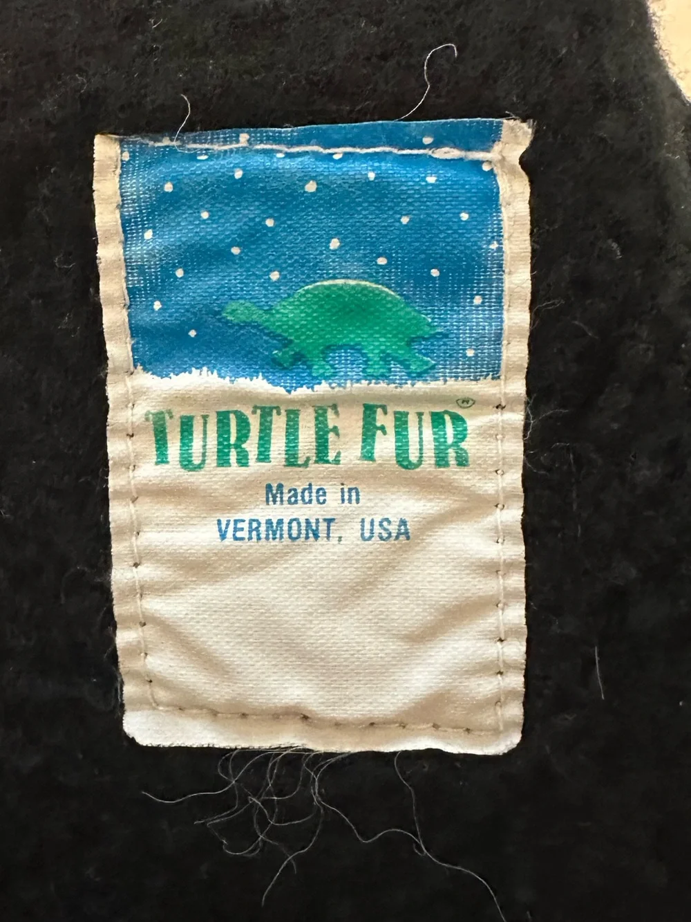 Turtle Fur Vintage Kids Long Tail Fleece Ski Hat Red Geometric Pointy Stocking